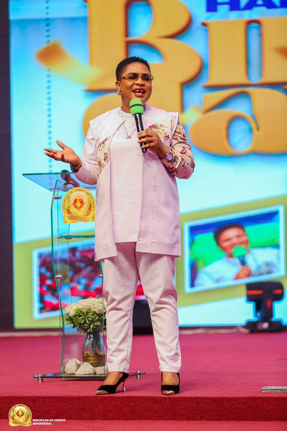 Apostle Lilian Preaching